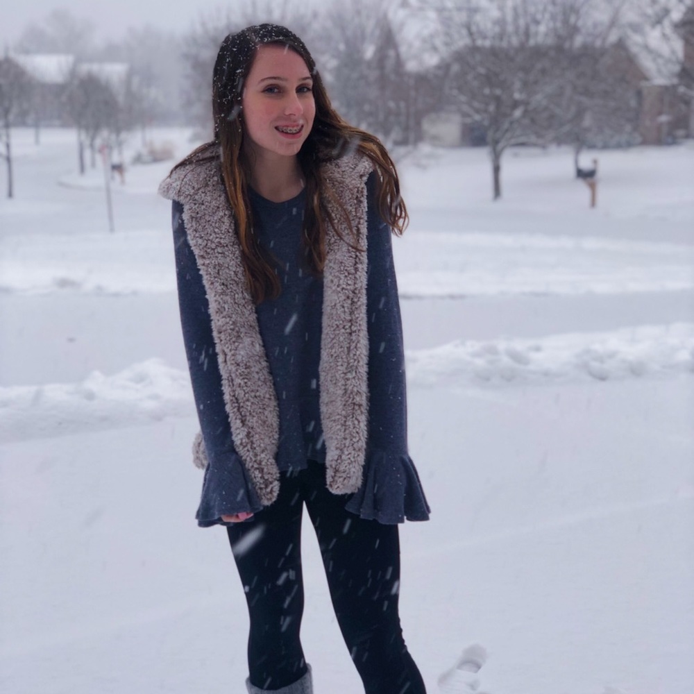 Meet your Posher, Caitlyn